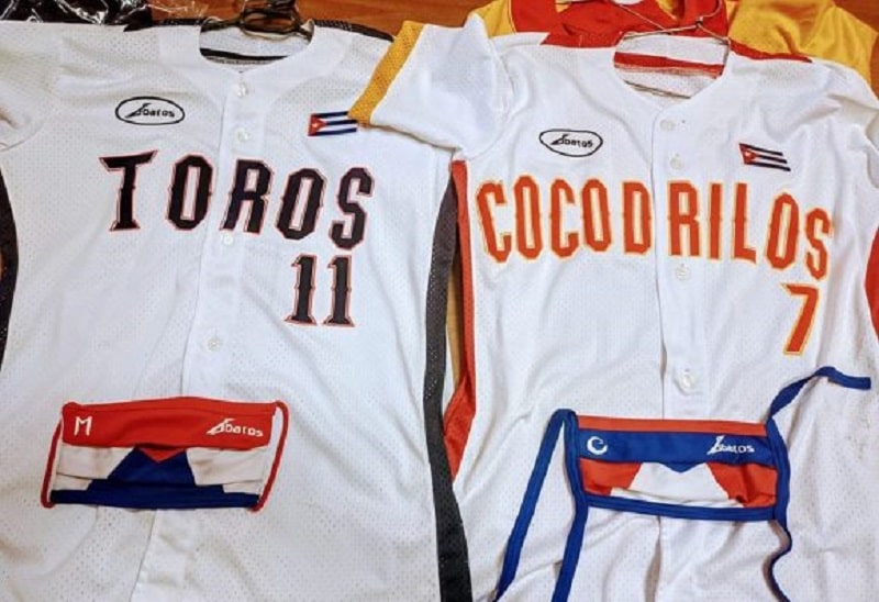 Nuevos uniformes serie nacional en cuba