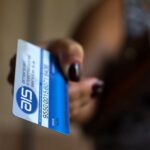 Fincimex anuncia reapertura del servicio de tarjetas de AIS en Cuba