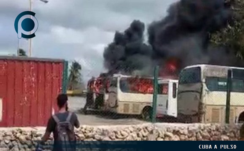 Qué sucedió con los ómnibus escolares incendiados en La Habana