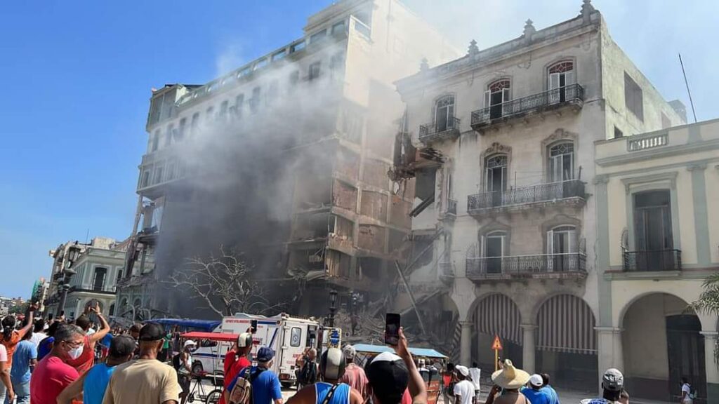 explosión en el Hotel Saratoga, La Habana, Cuba a Pulso3