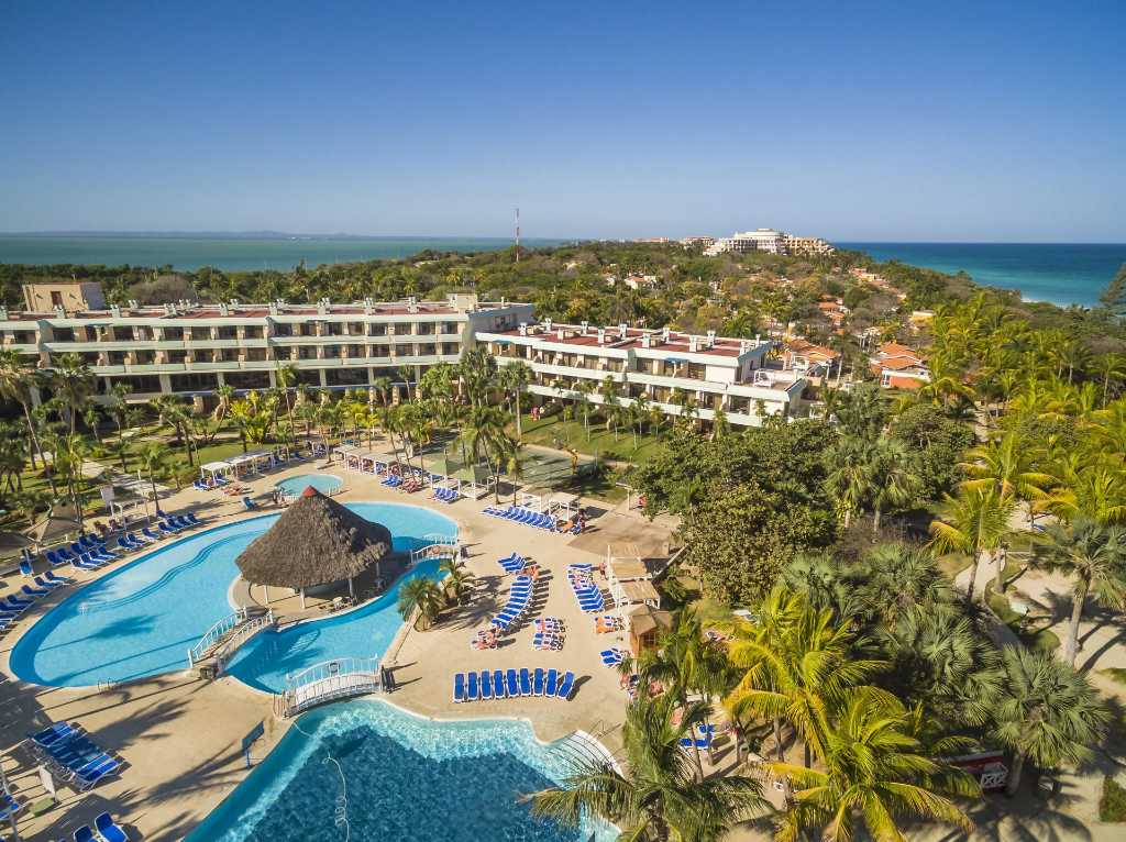 Como ya es habitual, la Agencia Turística Havanatur compartió una nueva promoción de oferta en el Hotel Sol Palmeras para el próximo mes de junio2