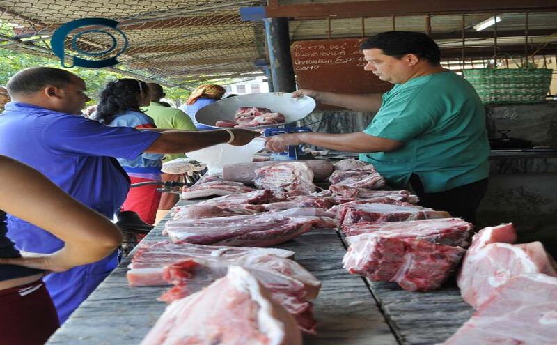 Entregarán cinco libras de cerdo por la libreta en Cuba