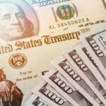 Faltan casi 3 millones de personas por cobrar este cheque de estímulo de $1400 dólares en Estados Unidos