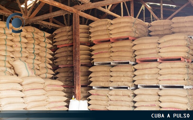 Cuba recibe donación de arroz de Vietnam