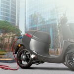 Estación de carga para motos eléctricas en Cuba