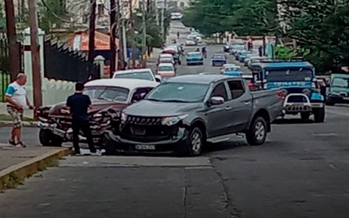 Accidente sacude las calles del Vedado