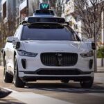 Robotaxis Waymo Miami 2025