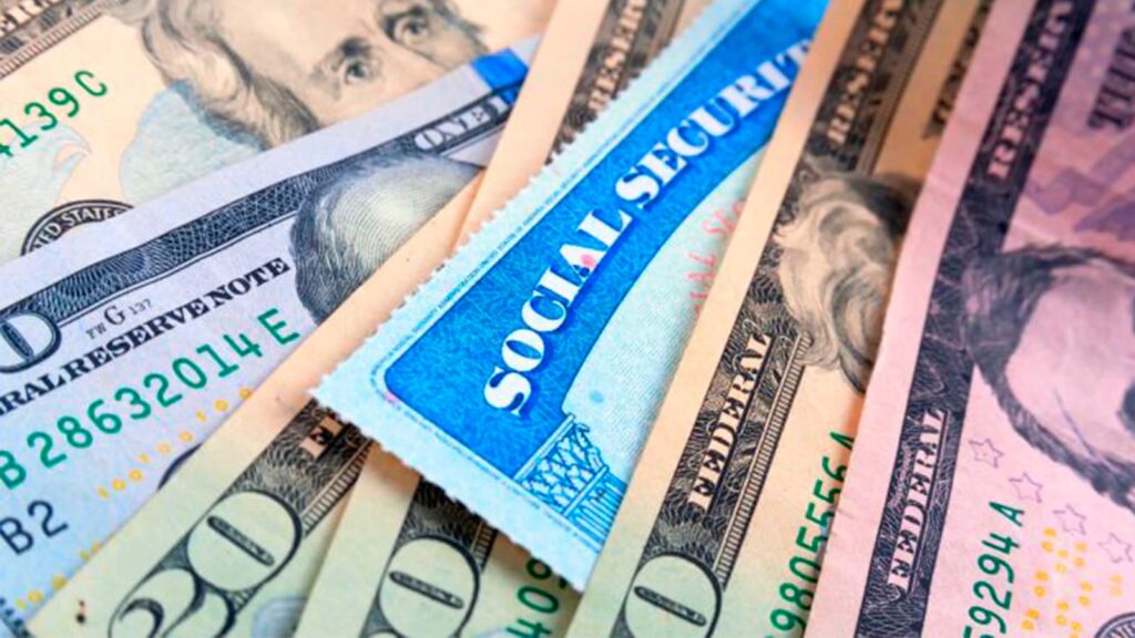Doble cheque seguro social agosto 2025