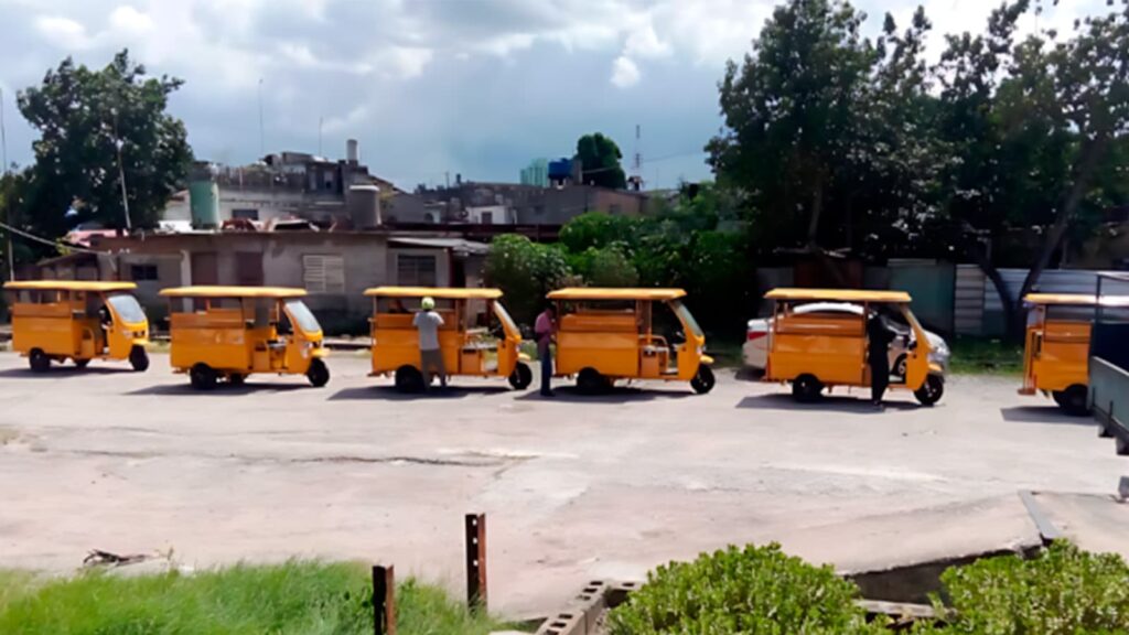 Triciclos eléctricos Santa Clara transporte